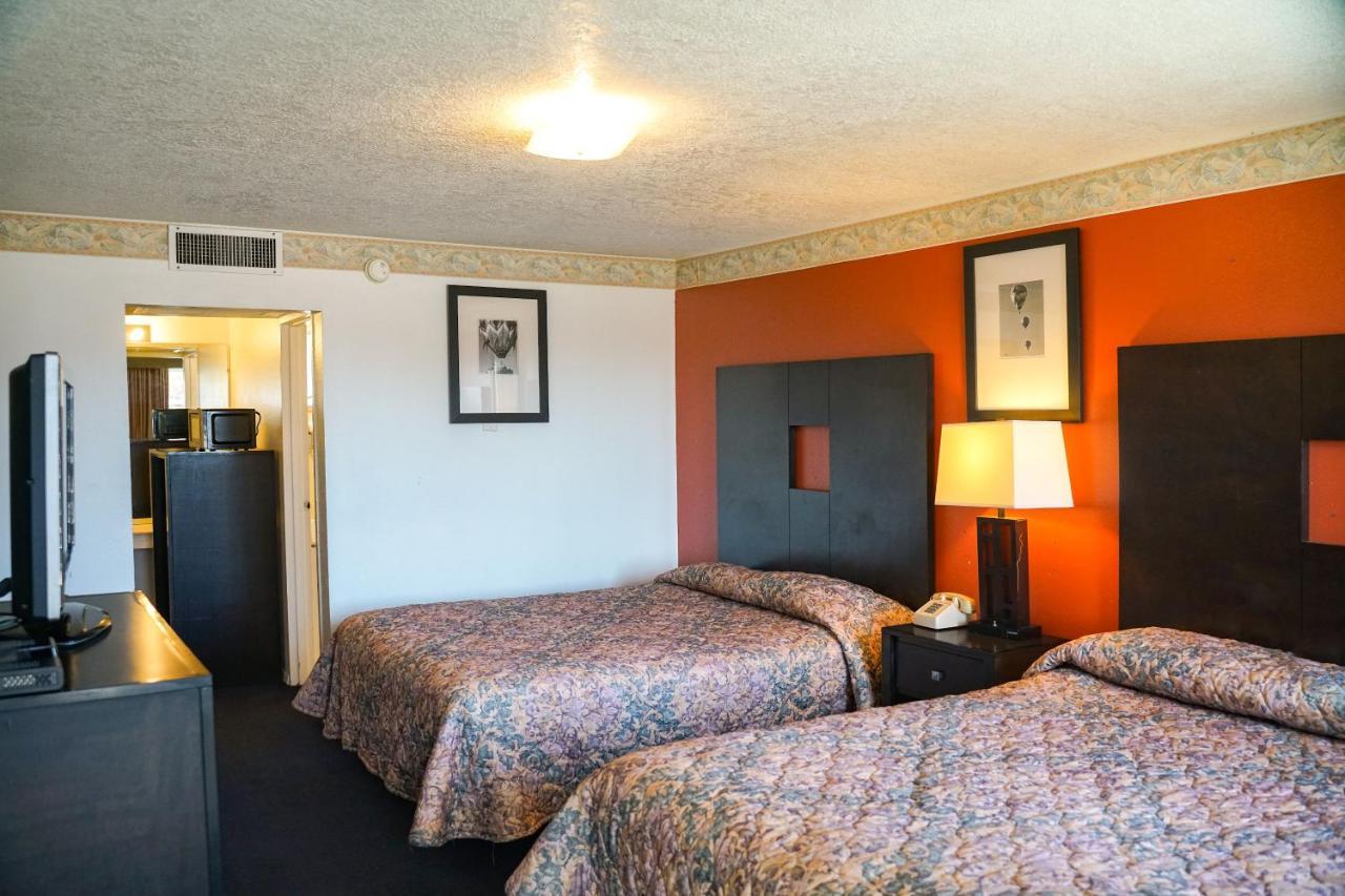 Downtown Inn Albuquerque Bagian luar foto