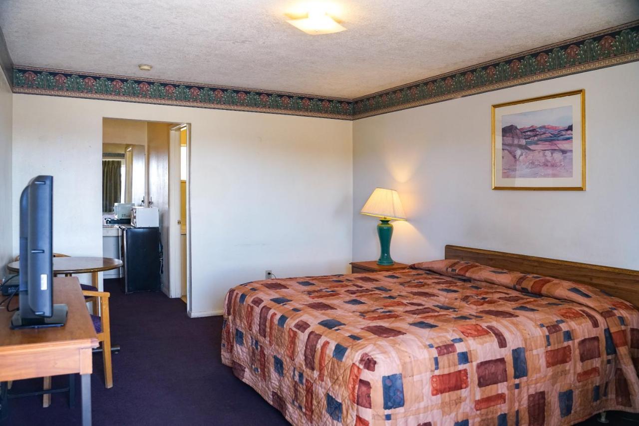 Downtown Inn Albuquerque Bagian luar foto