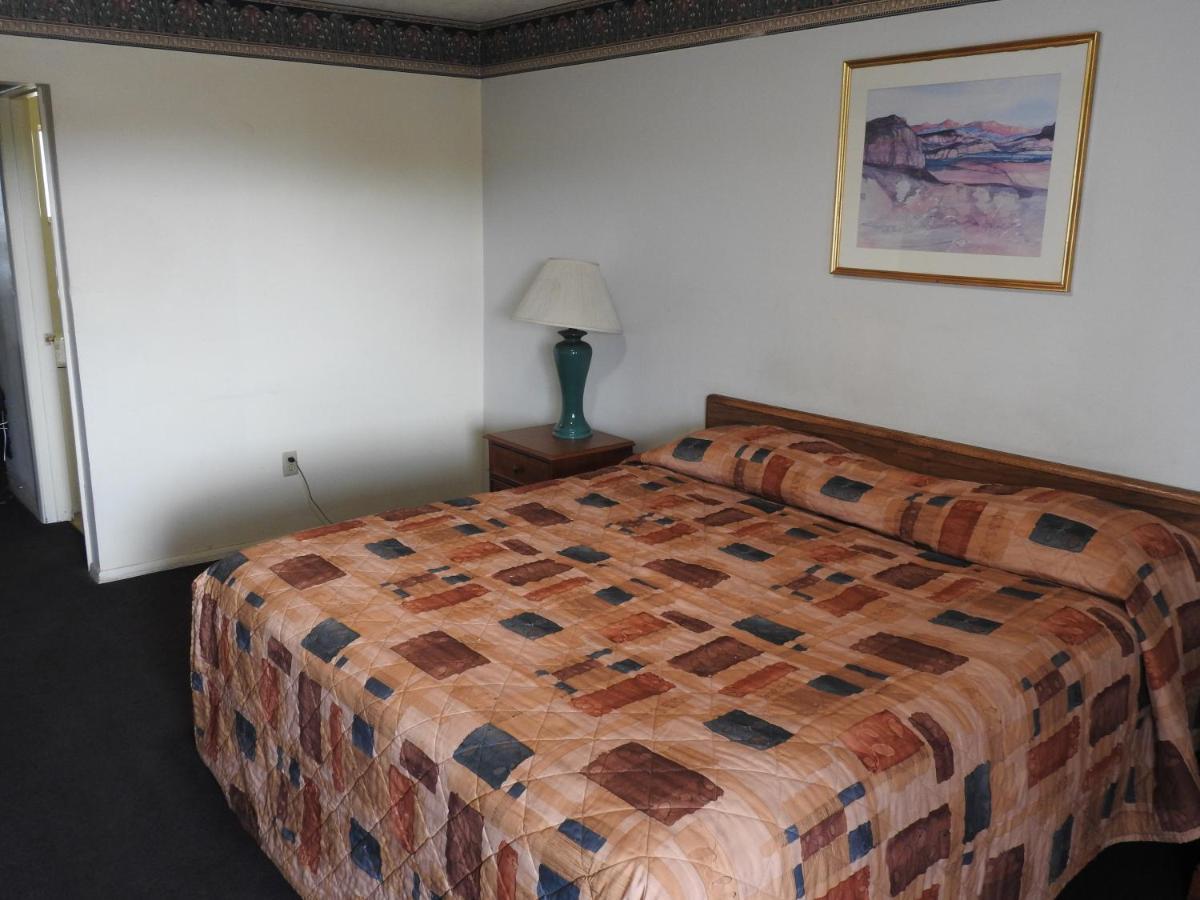 Downtown Inn Albuquerque Bagian luar foto