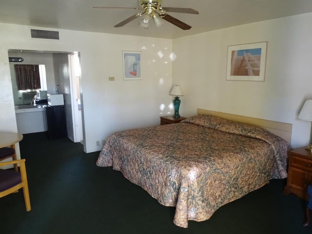 Downtown Inn Albuquerque Bagian luar foto
