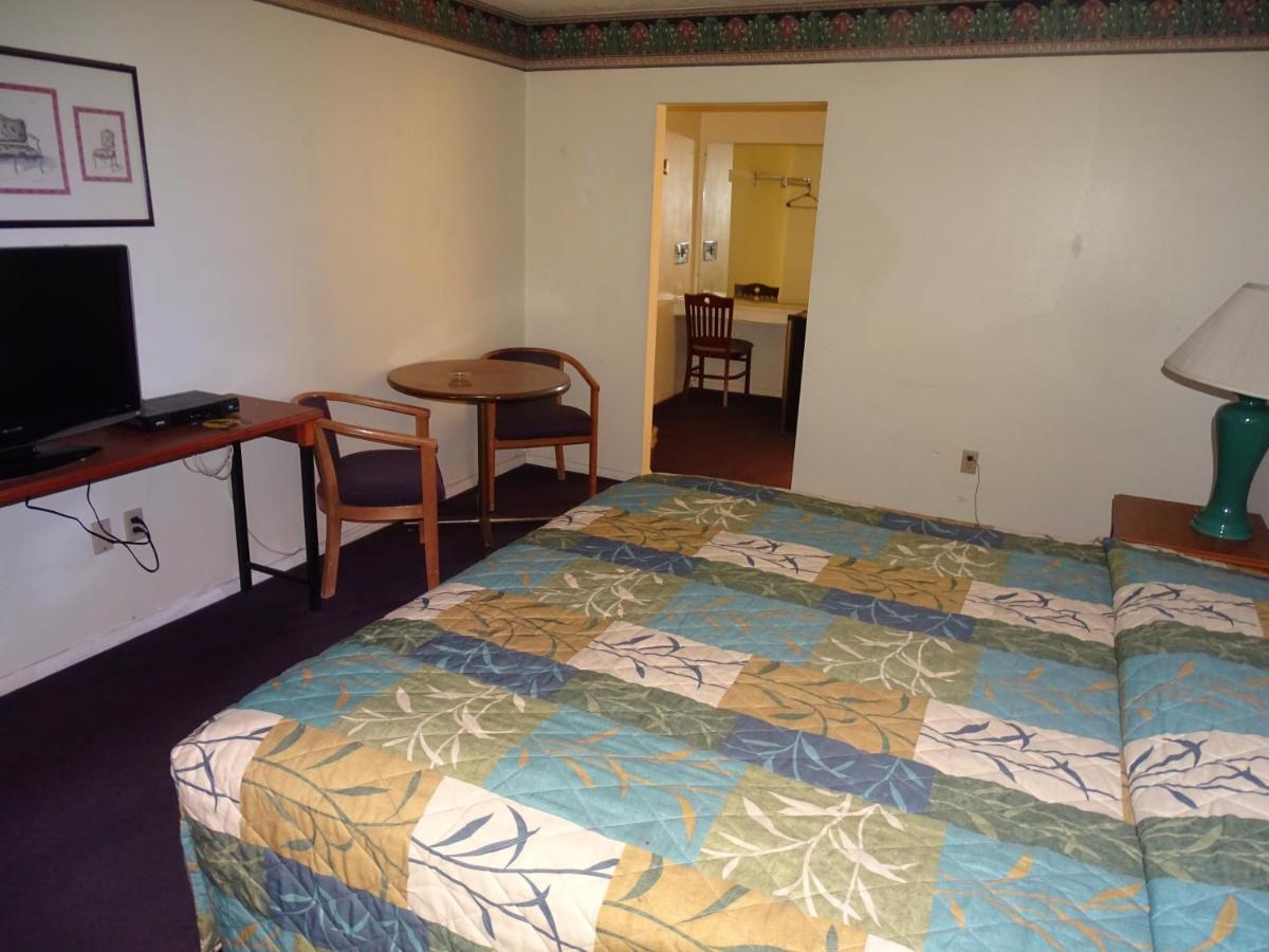 Downtown Inn Albuquerque Bagian luar foto
